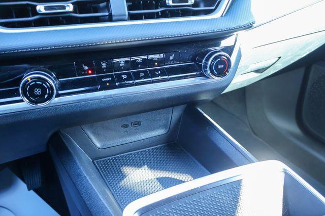 used 2025 Chevrolet Equinox car, priced at $23,435