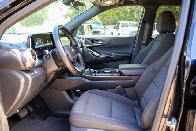 used 2025 Chevrolet Equinox car, priced at $23,416