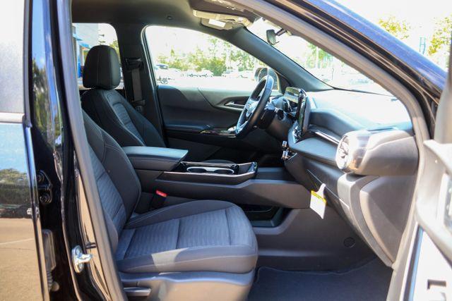 used 2025 Chevrolet Equinox car, priced at $26,227