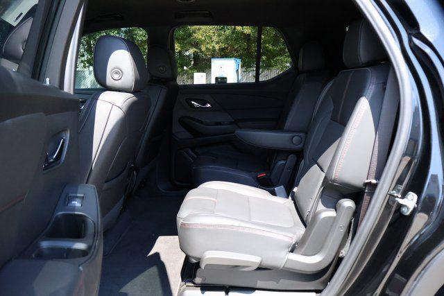 used 2023 Chevrolet Traverse car, priced at $29,500