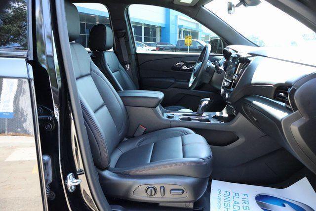 used 2023 Chevrolet Traverse car, priced at $29,500