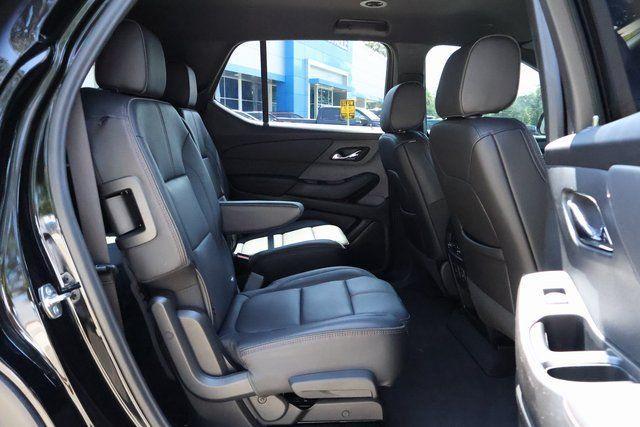 used 2023 Chevrolet Traverse car, priced at $29,500