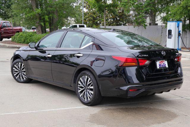 used 2025 Nissan Altima car, priced at $22,866