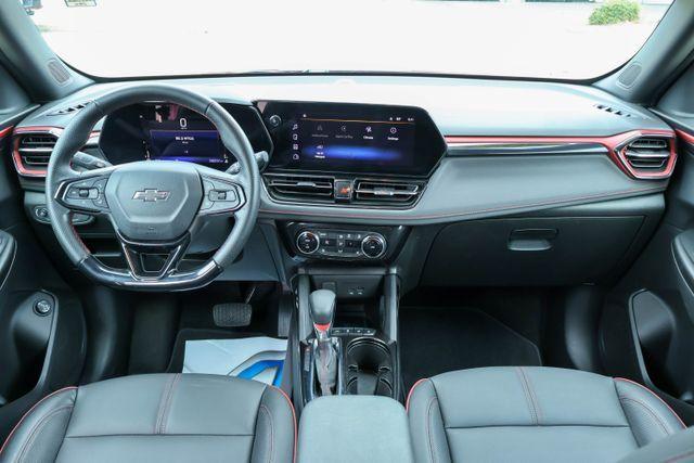 used 2024 Chevrolet TrailBlazer car, priced at $23,618