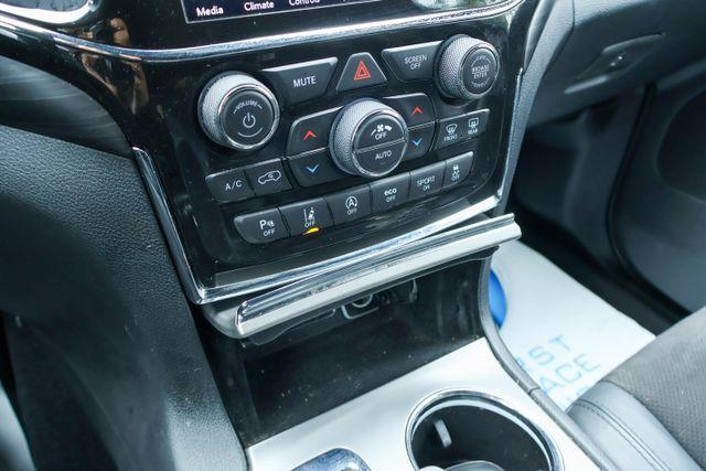 used 2021 Jeep Grand Cherokee car, priced at $17,799