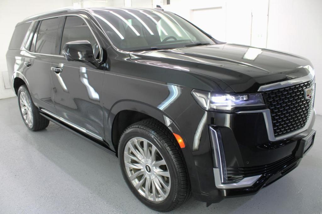 used 2022 Cadillac Escalade car, priced at $58,995