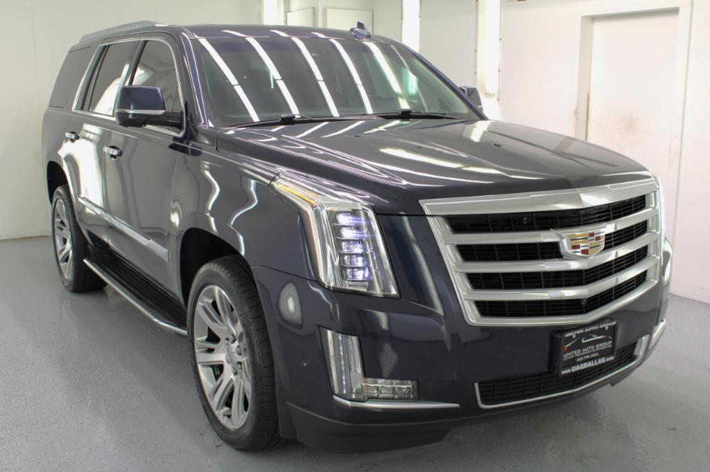 used 2018 Cadillac Escalade car, priced at $29,995