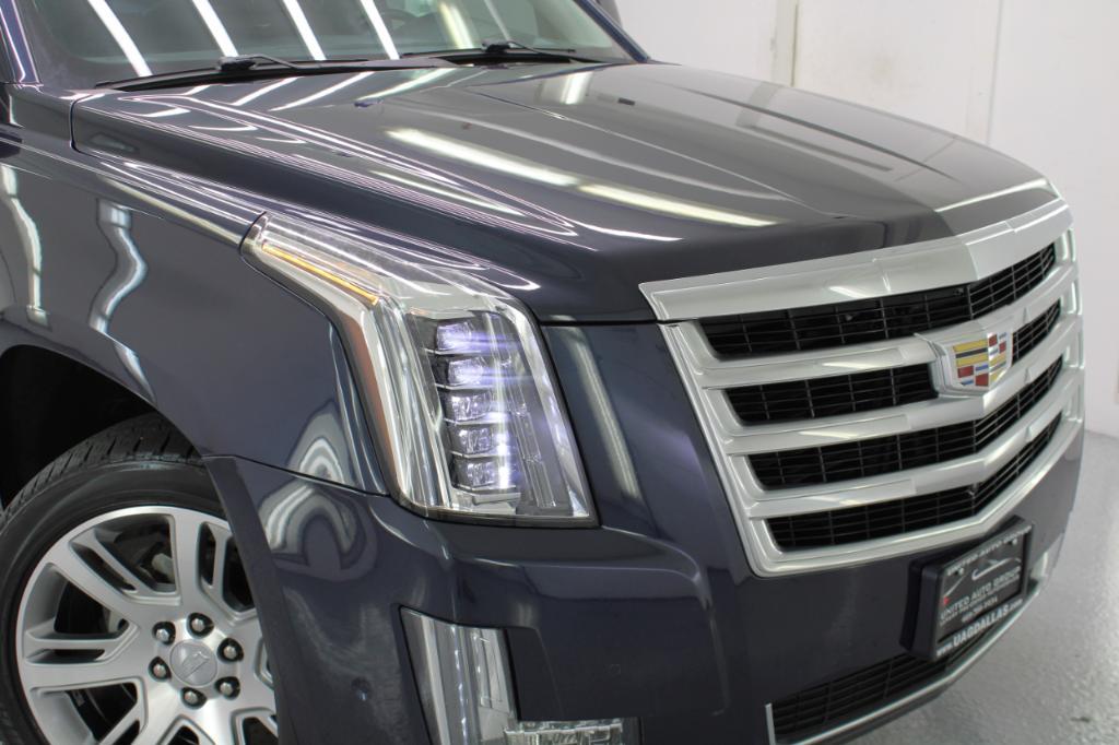 used 2018 Cadillac Escalade car, priced at $29,995