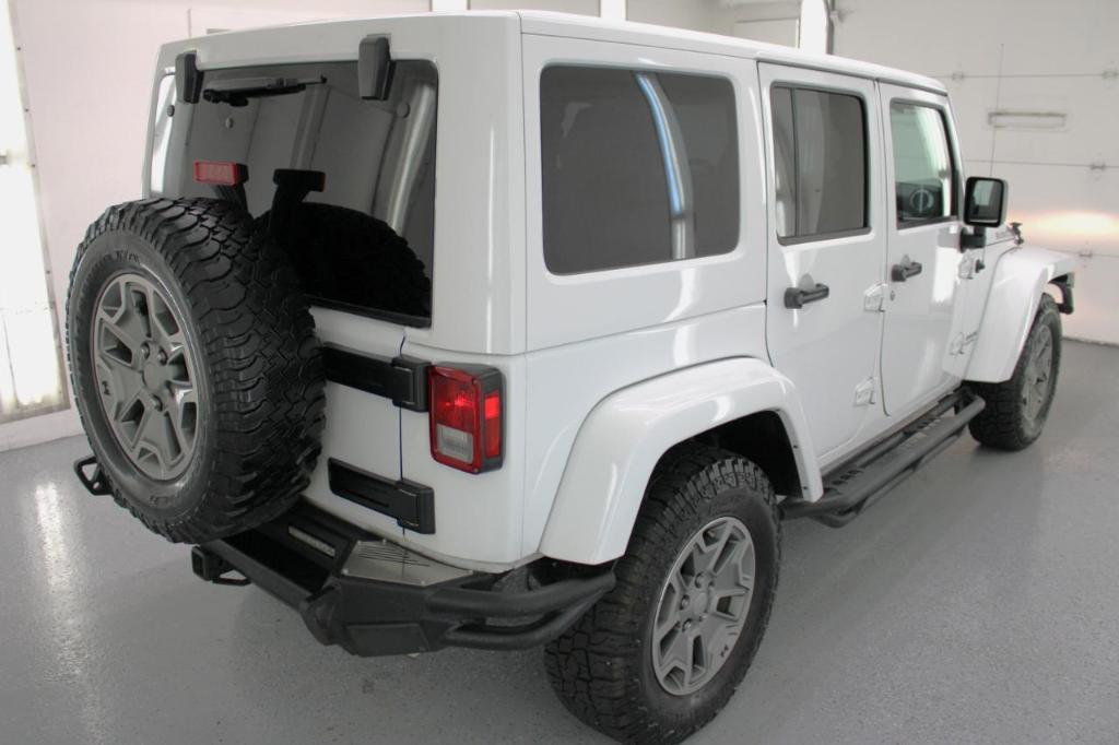 used 2015 Jeep Wrangler Unlimited car, priced at $15,995
