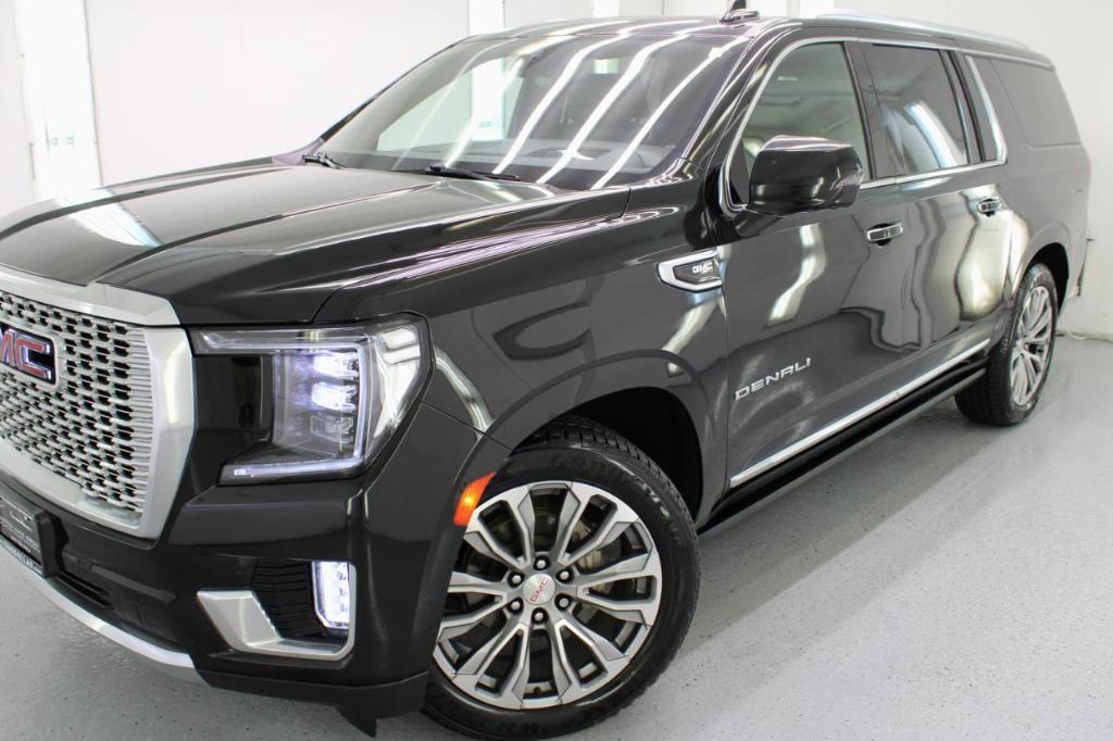 used 2021 GMC Yukon XL car, priced at $40,220
