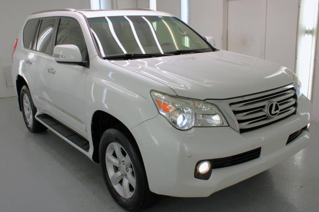 used 2011 Lexus GX 460 car, priced at $19,220