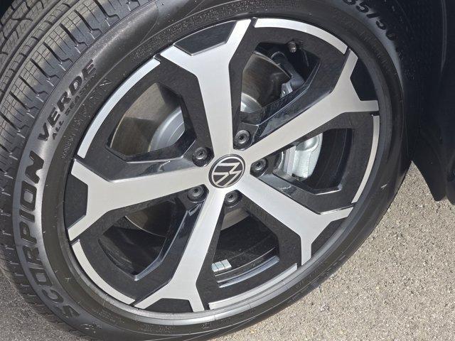 new 2026 Volkswagen Tiguan car, priced at $38,050