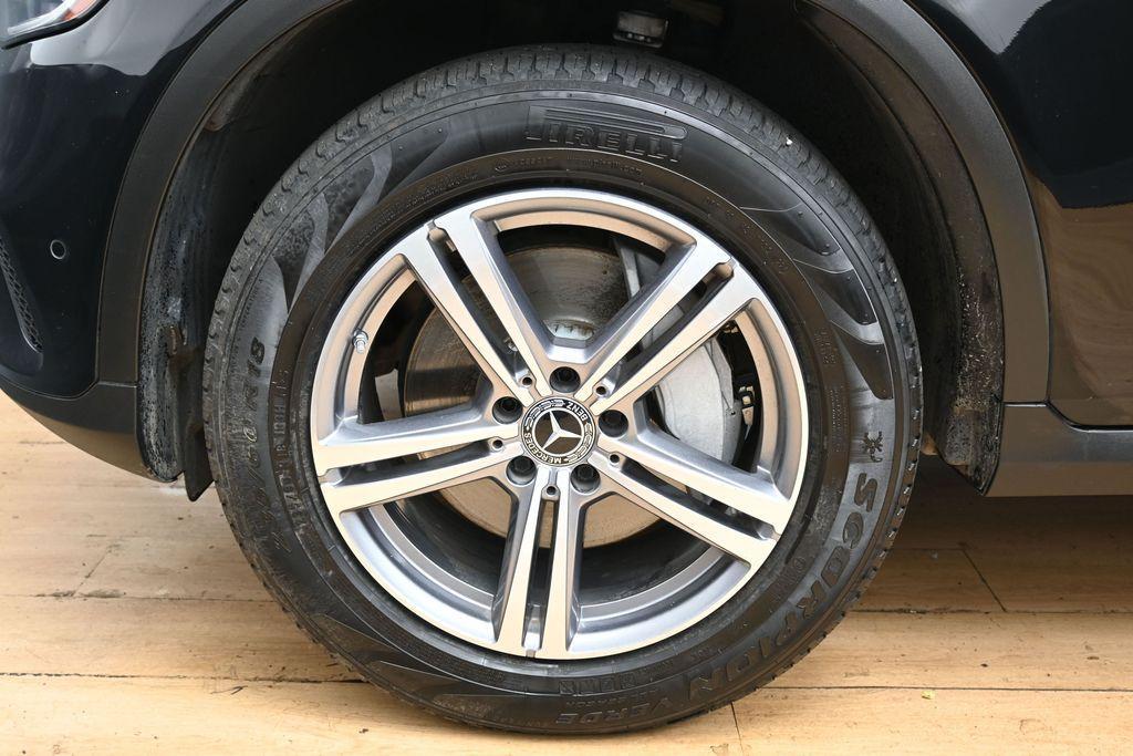 used 2022 Mercedes-Benz GLC 300 car, priced at $25,489