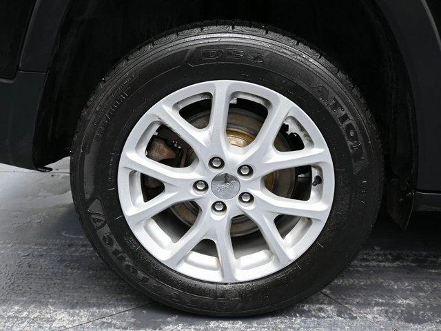 used 2018 Jeep Cherokee car, priced at $13,999