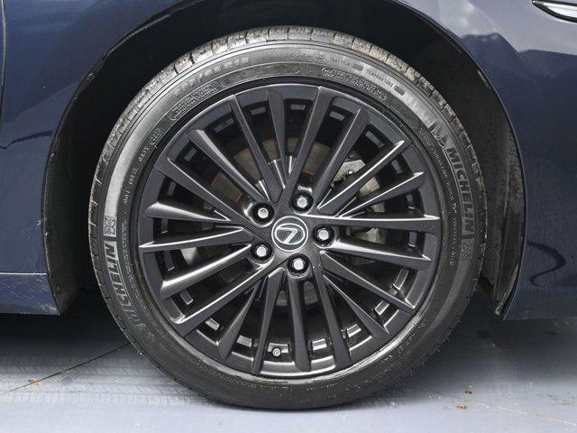 used 2025 Lexus ES 350 car, priced at $36,999