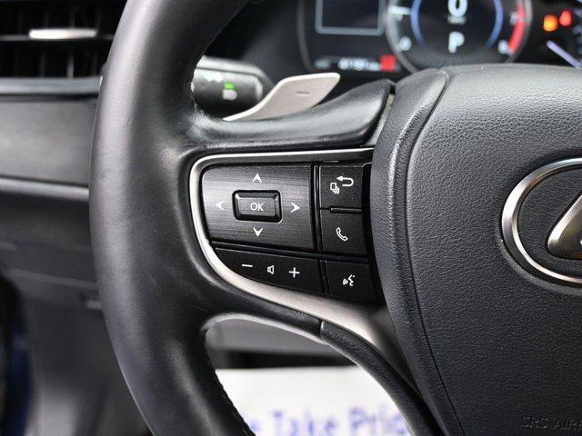 used 2025 Lexus ES 350 car, priced at $36,999