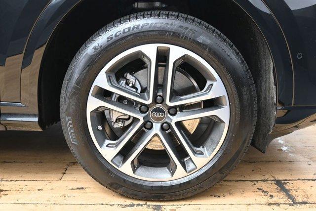 used 2025 Audi Q5 car, priced at $40,999