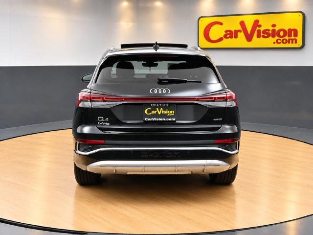 Audi Q4 e-tron view 3