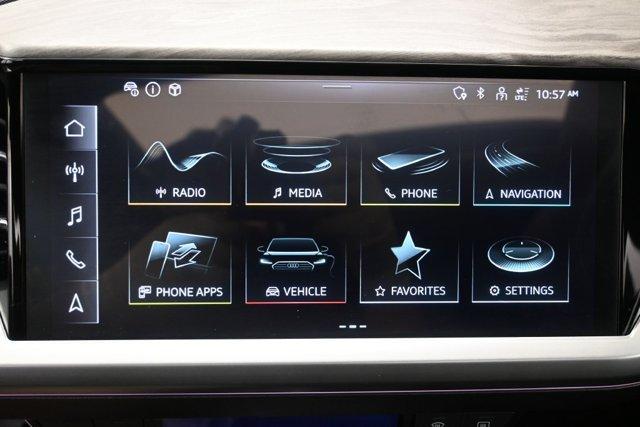 Audi Q4 e-tron view 18