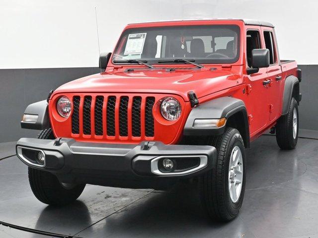 used 2023 Jeep Gladiator car, priced at $24,999