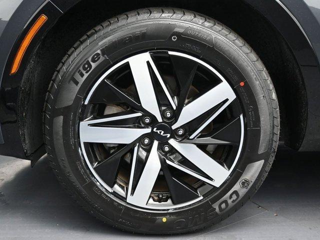 used 2022 Kia Sorento car, priced at $18,999