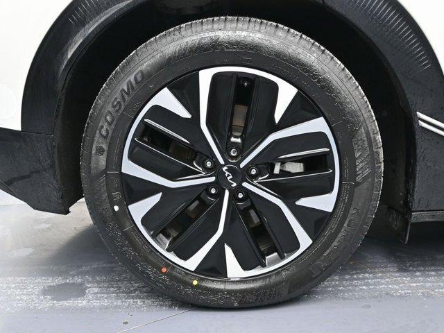 used 2022 Kia EV6 car, priced at $17,999