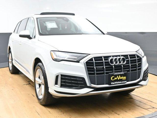used 2023 Audi Q7 car, priced at $28,999