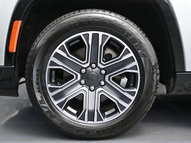 used 2024 Jeep Wagoneer car, priced at $35,999