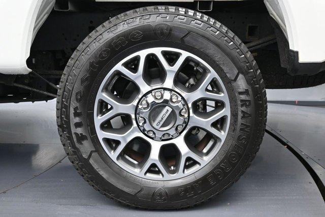 2021 White Ford F-250