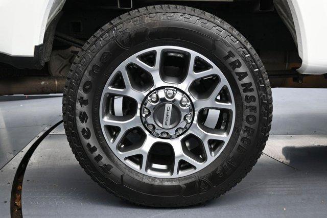 2021 White Ford F-250