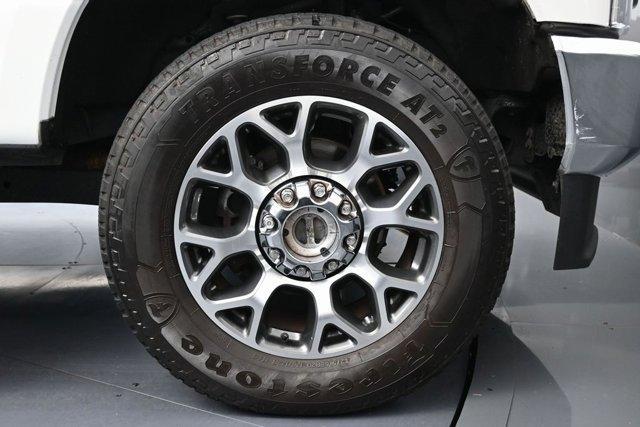 2021 White Ford F-250