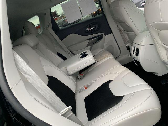 used 2020 Jeep Cherokee car, priced at $12,738