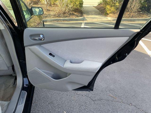 used 2009 Nissan Altima car, priced at $4,985