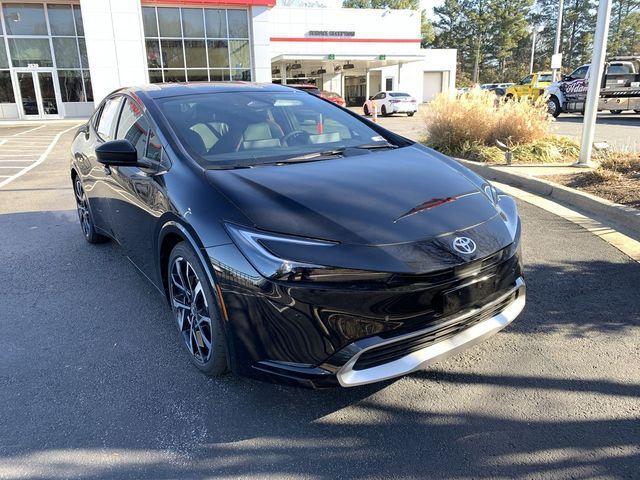 new 2025 Toyota Prius Plug-In Hybrid car, priced at $40,371