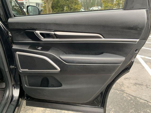 used 2023 Kia Telluride car, priced at $28,597