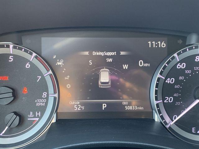 used 2023 Toyota Highlander car, priced at $36,698