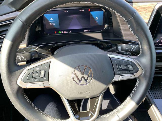 used 2025 Volkswagen Atlas car, priced at $38,797