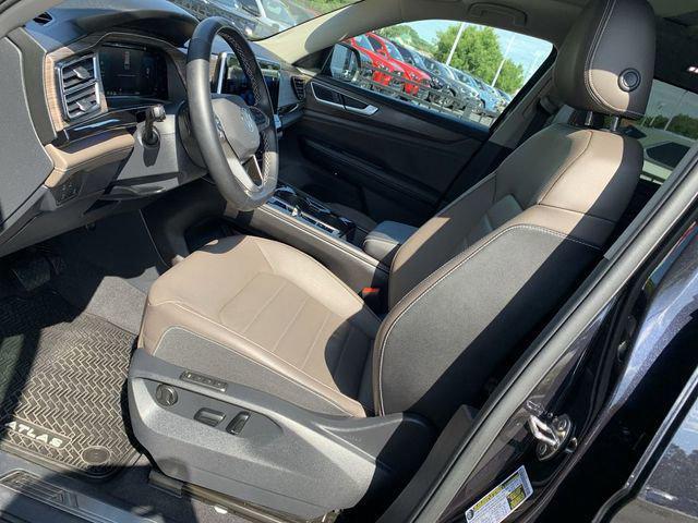 used 2025 Volkswagen Atlas car, priced at $38,797