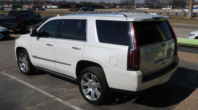 used 2018 Cadillac Escalade car, priced at $28,650
