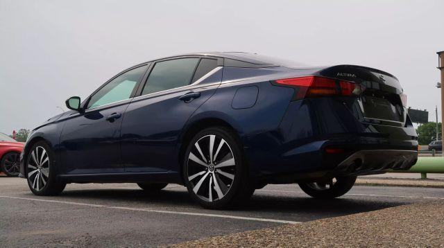 used 2021 Nissan Altima car, priced at $17,550