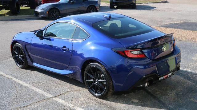 used 2024 Toyota GR86 car, priced at $25,750