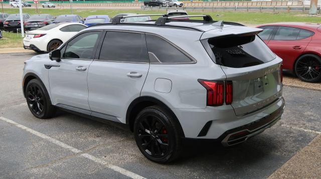 used 2022 Kia Sorento car, priced at $22,950
