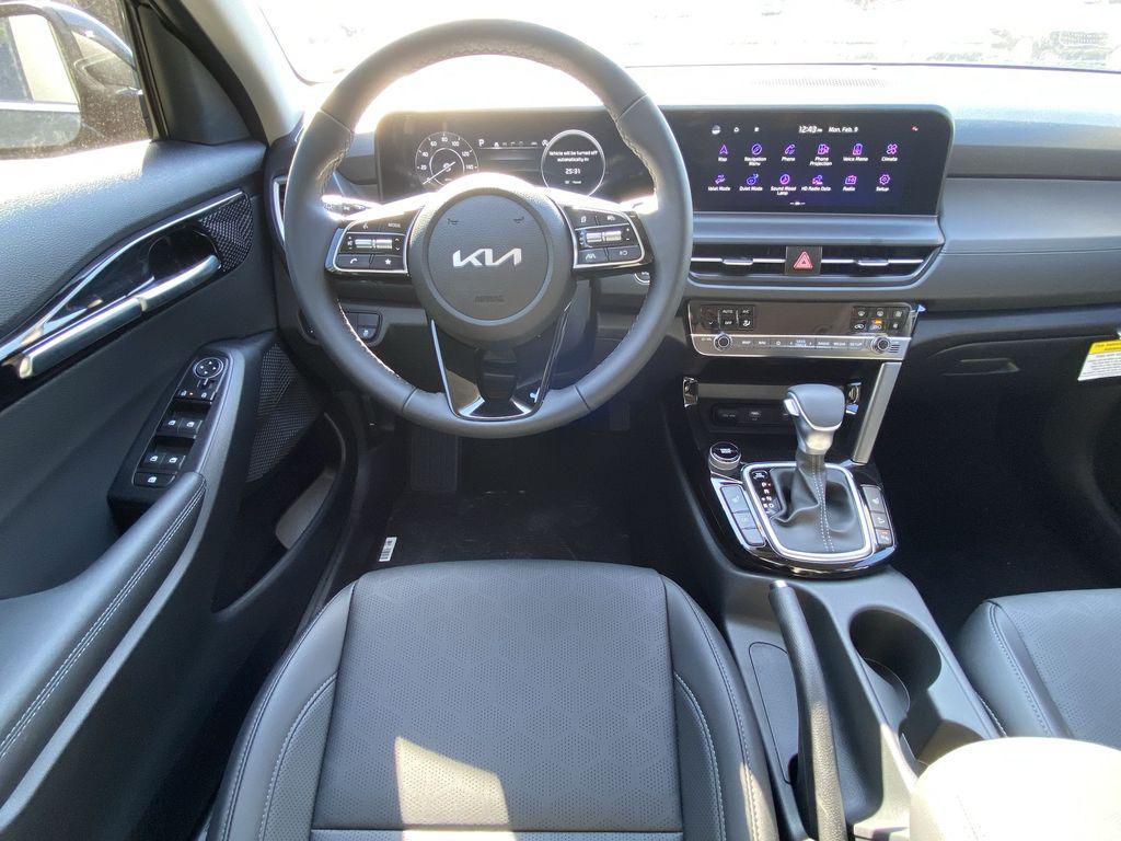 new 2026 Kia Seltos car, priced at $28,574