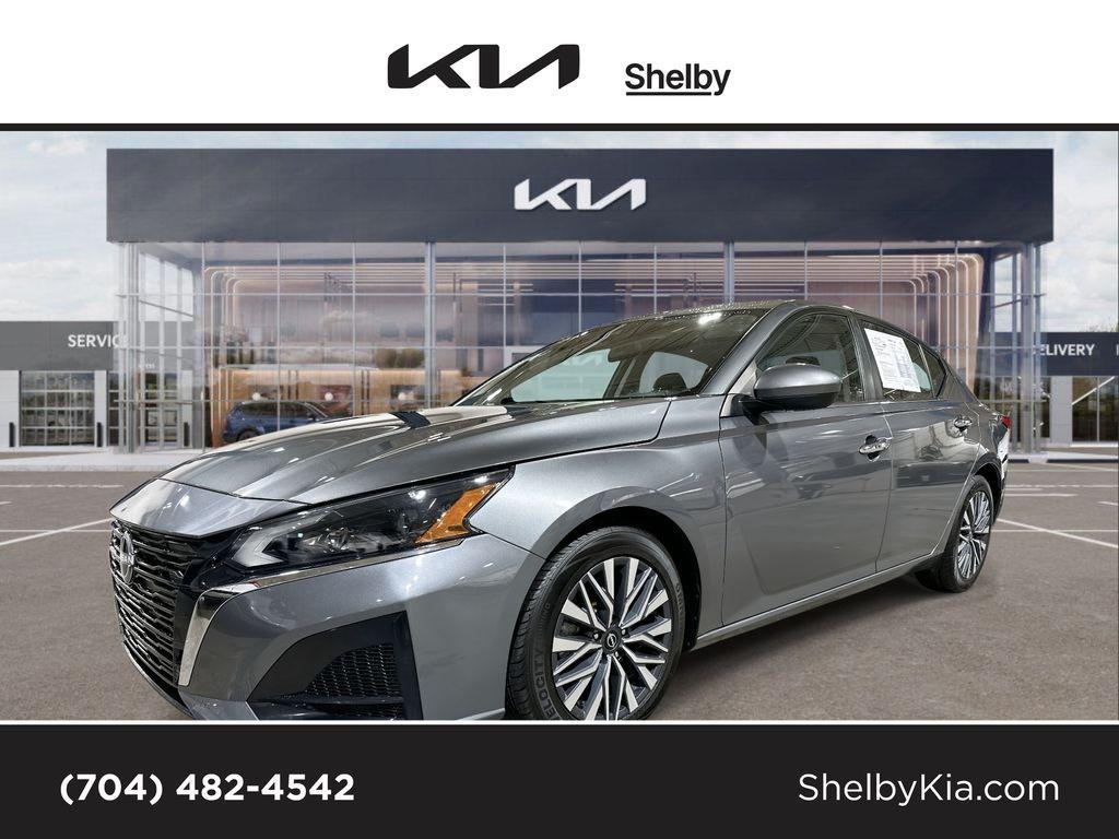used 2023 Nissan Altima car, priced at $17,722