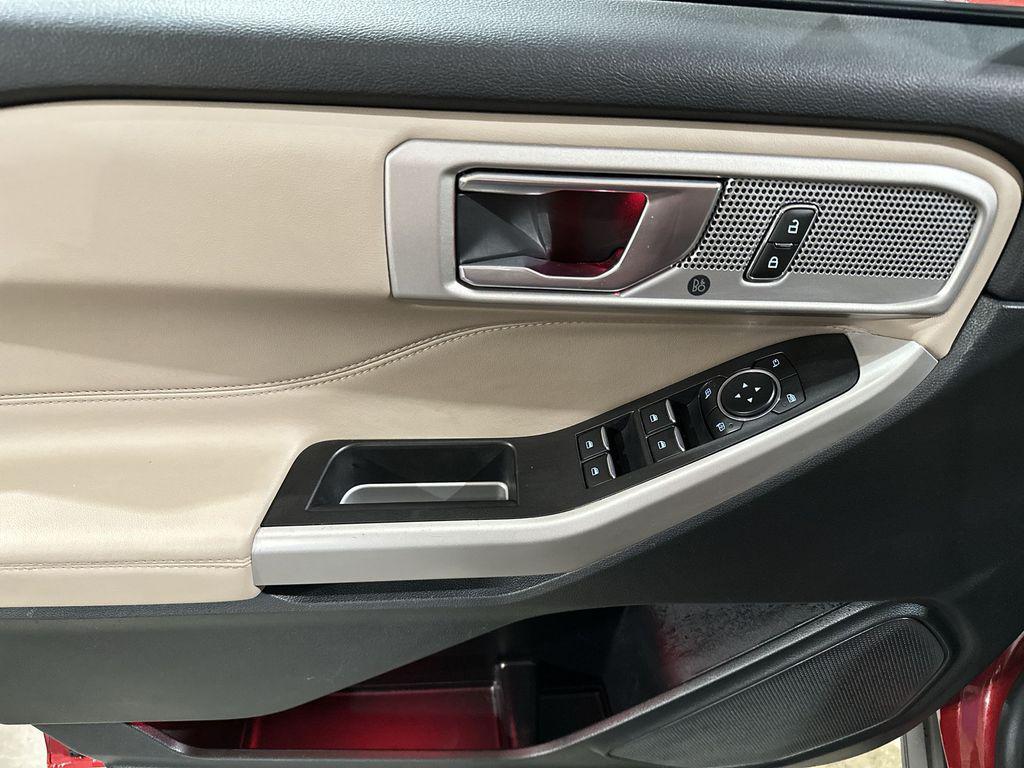 used 2024 Ford Explorer car, priced at $31,808