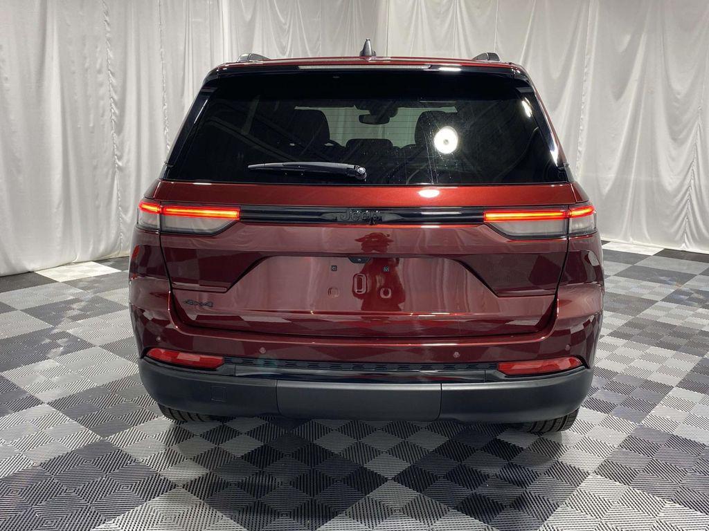 used 2023 Jeep Grand Cherokee car, priced at $31,110