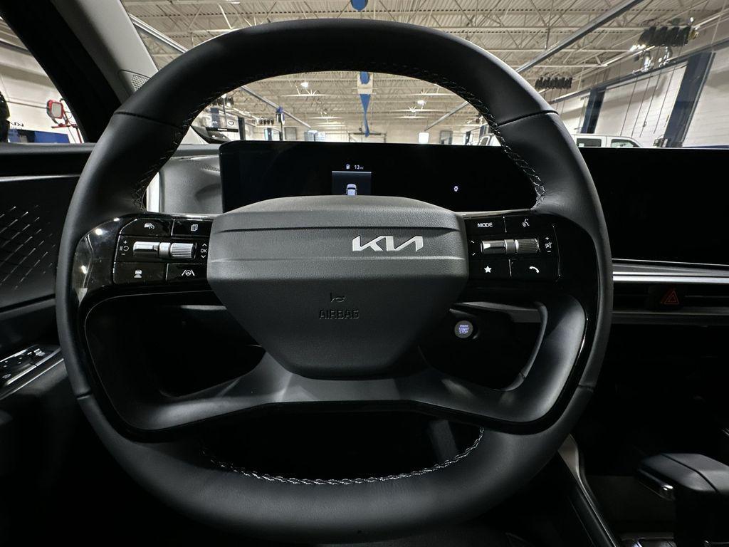 new 2026 Kia Sorento car, priced at $32,375