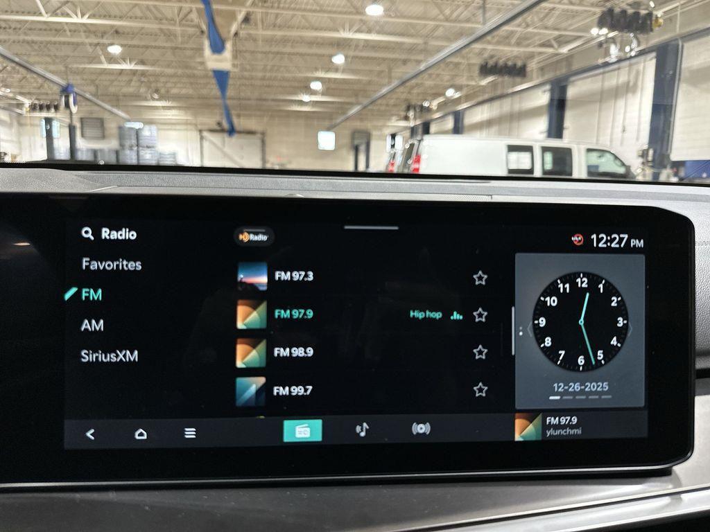 new 2026 Kia Sorento car, priced at $30,500