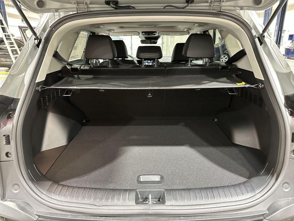 new 2026 Kia Seltos car, priced at $28,195