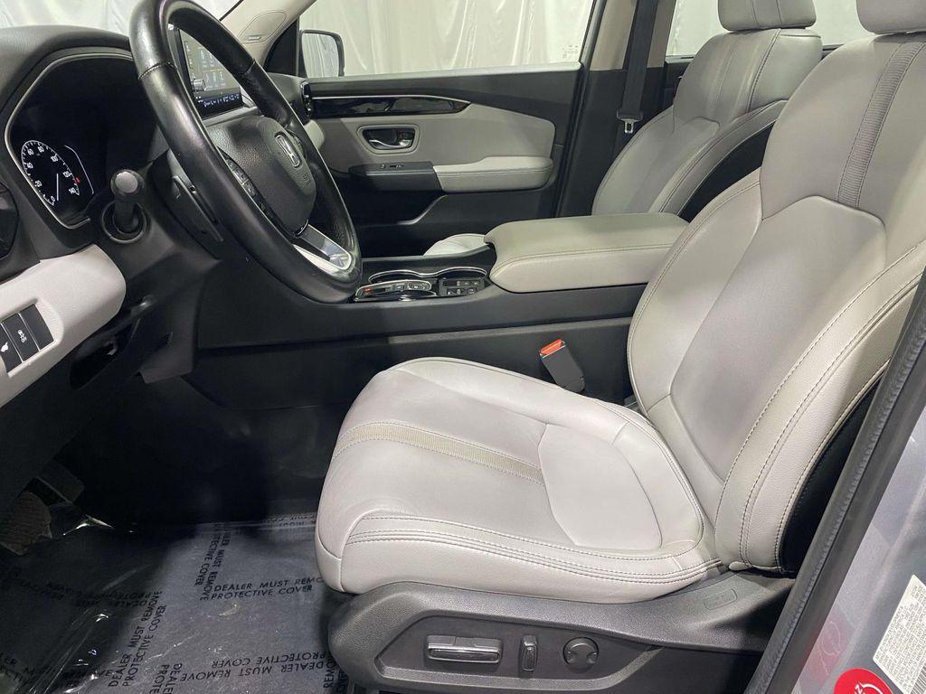 used 2024 Honda Pilot car, priced at $38,460